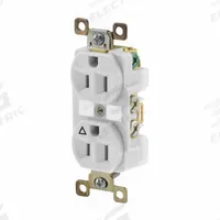 BRYANT Receptacle: Duplex, 5-15, White, 125V AC, 15 A, 2 Pole / 3 Wire (MPN BRY5262IGW)