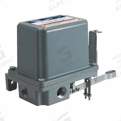 TELEMECANIQUE SENSORS Alternator Open Liquid Level Switch: Close On Rise, DPST-4NC - Mechanically Alternating Open-Tank Float Switches