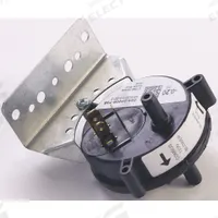 YORK Pressure Switch: Mfr Part # S1-024-25006-706. Key specifications — Manufacturer Part Number: S1-024-25006-706; Product Type: Pressure Switch.