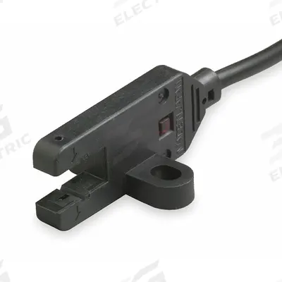 OMRON Photoelectric Sensor: Non-Terminated Cable, 5-24V DC - T-Slot Sensors
