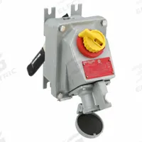 HUBBELL Mechanical Interlock: 600V AC, Three Phase, 30 A, 3 Pole, 4 Wire (MPN VSQ3034). Key specifications — Brand: HUBBELL; Reverse Service: No.