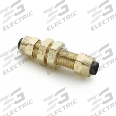 PARKER Compression Fitting Union: 3/8 in OD x 3/8 in OD Fitting Size - Creep-Resistant Self-Aligning Brass Compression Fittings