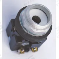 EATON Pilot Light: 30 mm Panel Mounting Size, No Lens Included, Incandescent, HT800 Series (MPN HT8GTT1). Key specifications — Lens Color: No Lens Included; Series: HT800; Brand: EATON; Includes Push-To-Test: Push-To-Test Included.