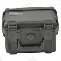 SKB Protective Case: 7 3/8 in x 9 3/8 in x 6 1/8 in Inside, No Foam, Black, Stationary, 2 lb Wt (MPN 3I-0907-6B-E). Key specifications — Closure Type: Latches; Brand: SKB; Carry-On Size: Yes.