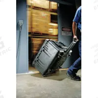 PELICAN Protective Case: 24 in x 23 3/4 in Inside, Convoluted/Pick and Pluck/Solid, Black, 4 Wheels (MPN 1640). Key specifications — Handle Style: Over-Molded Handle; Brand: PELICAN; Case Closure Type: Latches.