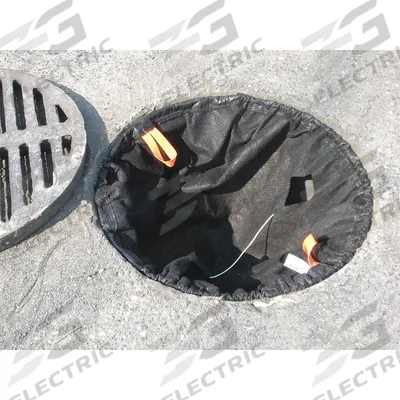 EAGLE Catch Basin Insert: Debris/Oil/Sediment, 24 in dia x 16 in L x 24 in W x 24 in H - Adjustable-Frame Insert Street Drain Filters