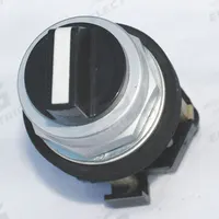 EATON Short-Handled Selector Switch: 30 mm Panel Mount Size, 3 Positions, 1D Cam, Series HT800 (MPN HT8JUH1D). Key specifications — Action: Maintained/Maintained/Momentary; Cam: 1D; Brand: EATON; Switch Bezel Material Type: Metallic.