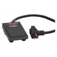 Foot switch for soldering stations, rated for ≤ 1,100 W. Features a NEMA 5-15P/R Piggyback connector. Enables hands-free operation during soldering tasks