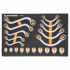 This reversible ratchet and breaker bar set features a 20 1/4 in overall length and a 5° minimum arc swing, enabling operation in confined spaces where full rotation is not possible. Suitable for manual fastening and loosening of bolts and nuts in automotive, machinery, and industrial settings.