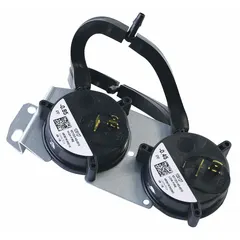 This pressure switch is a replacement HVACR control used in commercial and industrial heating, ventilation, air conditioning, and refrigeration systems. It monitors refrigerant or air pressure to protect compressors and ensure safe system operation.