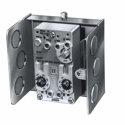 HONEYWELL HOME Circulator Controller: Circulator/High Limit, 130°F Min, 240°F Max, Horizontal - Dual Function