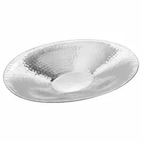This stainless steel oval bowl features a hammered finish and a silver color. With a 6 qt capacity and 20 in diameter, it is suited for serving salads, fruits, or decorative displays in commercial kitchens, catering, and hospitality settings