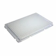 This 384-well microplate features square wells with a 0.112 mL capacity and an 85 mm diameter. Constructed from natural polypropylene copolymer, it is non-sterile and not RNase/DNase free. Suitable for high-throughput screening, sample storage, and assay preparation in laboratory settings.