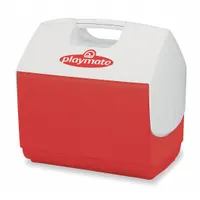 This IGLOO chest cooler has a 16 qt capacity and holds up to 30 cans. It provides 2 day ice retention for keeping contents cold. The cooler does not include a drain plug or wheels. Suitable for picnics, job sites, and outdoor events