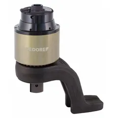 This mountable torque multiplier features a 3/4 in square input drive and a 1 1/2 in male output square drive. With a maximum rated input of 310 ft-lb and a 1:22 gear ratio, it is used for tightening or loosening high-torque fasteners in heavy industrial applications.