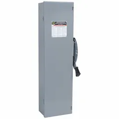 This SQUARE D fusible safety switch is rated for 60 A and 240V AC, three-phase operation. The galvanized steel enclosure is designed for indoor use, providing a means to disconnect power for maintenance and safety in electrical distribution systems.