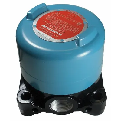 Honeywell Hazardous Location Limit Switch: Roller Lever, Metallic, Momentary, CX - Rotary-Motion Limit Switches without Levers
