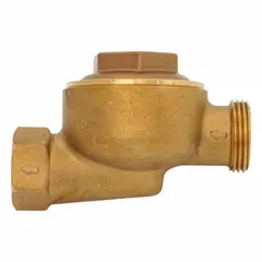 This brass straight-thru thermostatic steam trap discharges condensate and air from steam lines while preventing steam loss. It has a 1/2 in FNPT inlet, a capacity of 1,270 lb/hr, and no built-in strainer. Suitable for condensate removal in steam systems.