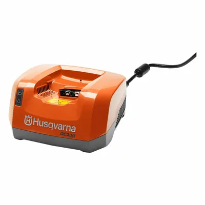 HUSQVARNA QC330 Rapid Battery Charger, 40V DC, 5 Ah in 1 Hour - Husqvarna Battery Chargers