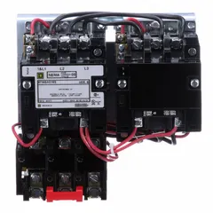 This reversing magnetic motor starter from SQUARE D is NEMA Size 0 rated at 9 A for three-phase applications. It features a 110/120V AC coil and screw clamp terminals for secure wiring. The unit requires three melting alloy thermal overload units (not included) and has no auxiliary contacts, pilot light, or operator controls. Typical uses include controlling forward and reverse rotation of motors in industrial equipment such as conveyors and hoists.