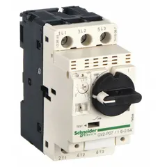 Non-reversing manual motor starter with integrated thermal overload protection. Rated 2.5 A, 600V AC, 3 poles, 45 mm frame width. Includes built-in thermal units and a selector switch for manual on/off control. Suitable for single-speed motor applications such as pumps, fans, and conveyors.