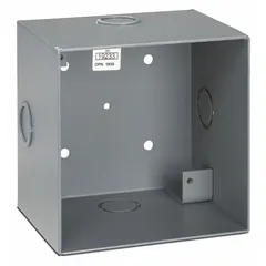This steel backbox provides a flush-mounted enclosure for alarm and wall fixture covers. It is suitable for housing signaling devices and electrical controls in industrial and commercial settings. Compatible with FEDERAL SIGNAL model 450E-024. Gray finish.