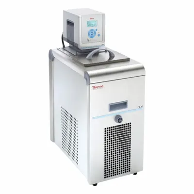 THERMO SCIENTIFIC Circulator: 20 lpm Flow Rate, 1565258, Refrigerated, 19 in Overall Dp, LCD - Refrigerated & Heating Circulators