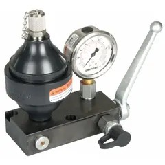 Pre-charged diaphragm accumulator fixture set with G 1/4 connection. Fluid volume 7.7 cu in, total volume 10.37 cu in, rated 4.51 cu in at 5000 psi. Used in hydraulic systems for energy storage, pulsation dampening, and pressure maintenance in clamping, pressing, and lifting applications.