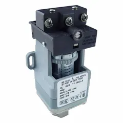 This pressure switch from the 9012G Series is designed for monitoring and controlling pneumatic or hydraulic pressure in industrial machinery. It features an adjustable pressure range of 5 psi to 250 psi and a single 1/4-18" FNPT pressure connection port.