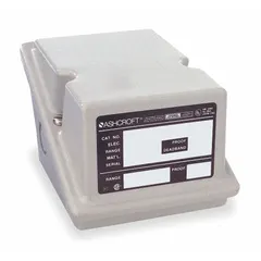 This ASHCROFT LP Series pressure switch is designed for hazardous-location machine tool applications. It features a 6 psi to 60 psi pressure range, four pressure connection ports, and a 1/2" MNPT connection. The 4X enclosure provides protection against corrosion and moisture in demanding industrial environments.