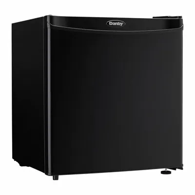 DANBY DAR016A1BDB 1.6 cu ft Mini Refrigerator, Black - Mini Refrigerators