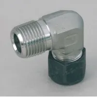 This single-ferrule stainless steel elbow from the CPI™ series connects 3/4 in OD tubing to 3/4 in male NPT pipe threads. It is used in industrial fluid systems for leak-resistant joints in instrumentation, chemical processing, and hydraulic applications