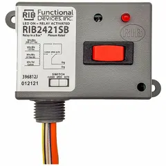 Enclosed pre-wired power relay with SPST-NO contacts, rated 20 A. Coil voltages include 24V AC/DC, 120V AC, and 208-277V AC. Nipple size is 0.50 in NPT. Suitable for on/off switching of motors, pumps, resistive loads, and lighting in commercial and industrial control panels.