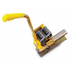 Mechanical measuring wheel with a single metal wheel and fixed handle, designed for outdoor distance measurement on rail tracks. Features a 5-display capacity and a range of 99,999 9/10 m, measuring in meters with Metric/SAE units.