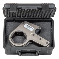 Steel torque wrench cassette from the W-Series with a 4 5/8 in hex size. Delivers a torque range of 1,533 to 15,330 ft-lb. Used in industrial bolting applications such as heavy equipment assembly, pipeline maintenance, and structural steel erection.
