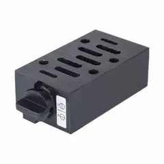 Maintenance plate for Series 581 pneumatic systems. Operates from -0.95 bar to 10 bar and 14°F to 122°F. Used to isolate and service components without shutting down the entire circuit in industrial automation and manufacturing environments.
