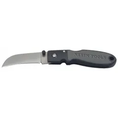 This manually-opening folding knife features a straight blade and a plastic handle. With a closed length of 3 1/2 inches and an overall length of 6 inches, it is suited for general cutting tasks such as cutting tape, cardboard, and packaging in industrial or maintenance settings.