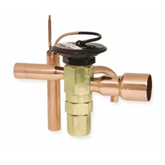 Straight-thru thermostatic expansion valve for R-404A refrigeration systems. 1 ton nominal capacity with field-adjustable superheat. Includes sensing bulb mounting clamp and permanent strainer. Used to regulate refrigerant flow into the evaporator for precise superheat control.