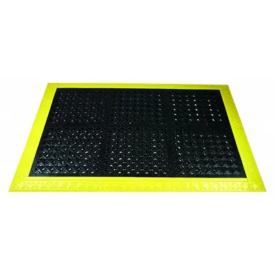 ERGO-ADVANTAGE SAFE-FLEX Interlocking Drainage Mat Kit: Interlocking Drainage Mat Kit, 3 1/2 ft x 5 ft - Ergo Advantage Safe-Flex Interlocking Mat System