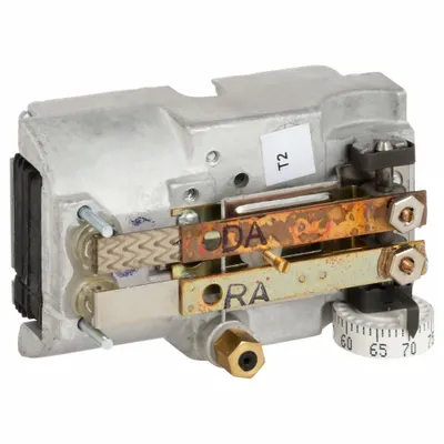 JOHNSON CONTROLS Pneumatic Thermostat: 55° to 85°F, 2 Pipes - Dual-Temperature Thermostats