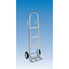 This dual-loop hand truck from MAGLINER features a corrosion-resistant silver aluminum frame and tread-on-core rubber wheels. Rated for 500 lb capacity, it is suited for moving heavy loads in industrial, warehouse, and commercial environments where rust resistance is required.