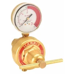 Single-stage fuel gas regulator with CGA 025 inlet connection and 9/16"-18 LH outlet. Features a neoprene diaphragm and delivers a maximum outlet pressure of 15 psig. Used to reduce and stabilize cylinder pressure for brazing, cutting, or heating applications.