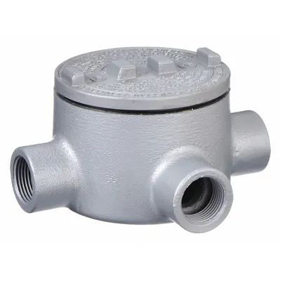 APPLETON ELECTRIC Conduit Outlet Body: Aluminum, GR, 1 1/2 in Trade Size, X Body - X, XAT and XTF Round Body - Cross Type