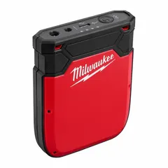 This 3 Ah lithium-ion battery powers M12 Heated Gear in cold-weather work environments. It features USB-C input for recharging and USB-C output for powering devices. The housing is made of VO PC ABS thermoplastic for impact resistance.