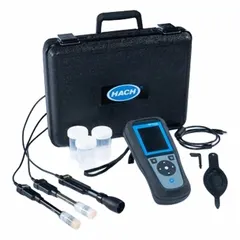 Handheld multiparameter meter for measuring Total Dissolved Solids. Includes LDO10101 Intellical Dissolved Oxygen Sensor with 1 m cable, 3 channels, and 2771420 Singlet Single-Use Conductivity Standard Solution (1413 µS/cm, KCl, 20 mL). Used in field water quality testing, environmental monitoring, and process control.