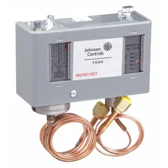 The P70SA-1C is a dual pressure control with a single-pole double-throw (SPDT) switch. It monitors low-side pressure from 12 in Hg to 80 psi and high-side pressure from 100 to 500 psi. Housed in a NEMA 1 enclosure, it is used in commercial refrigeration and HVAC systems to protect compressors by cutting out or cutting in the compressor circuit based on preset pressure limits.
