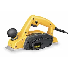 This corded hand planer operates on 120V AC with a 7 A motor. It features a 3-1/4 in blade width, 1/8 in cutting depth, and 16 depth settings. The carbide blade is suited for flat surfacing tasks on wood, such as trimming doors, fitting cabinets, and smoothing rough lumber.