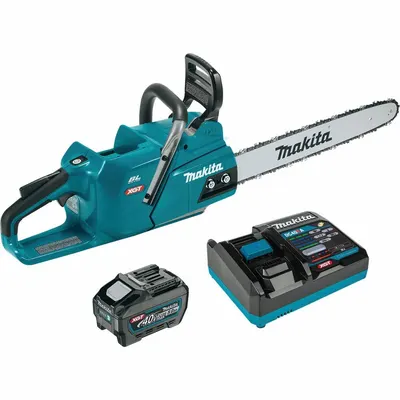 MAKITA GCU04T1 40V XGT Rear Handle Chainsaw with 18" Bar and Auto Chain Oiler - Battery-Powered Chainsaws