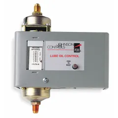 Mechanical lube oil pressure control with 90-second delay and alarm circuit. Adjustable range 8 psi to 70 psi. Operates on 120V AC. For use with non-corrosive refrigerants in HVAC and refrigeration compressor systems.