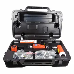 Hydraulic maintenance set with 10 ton nominal cylinder capacity. Includes C106C cylinder, RH123 hose, RLS100 and RSS101 components, and P19L pump. Used for lifting and positioning heavy equipment in maintenance, fabrication, and field service applications.